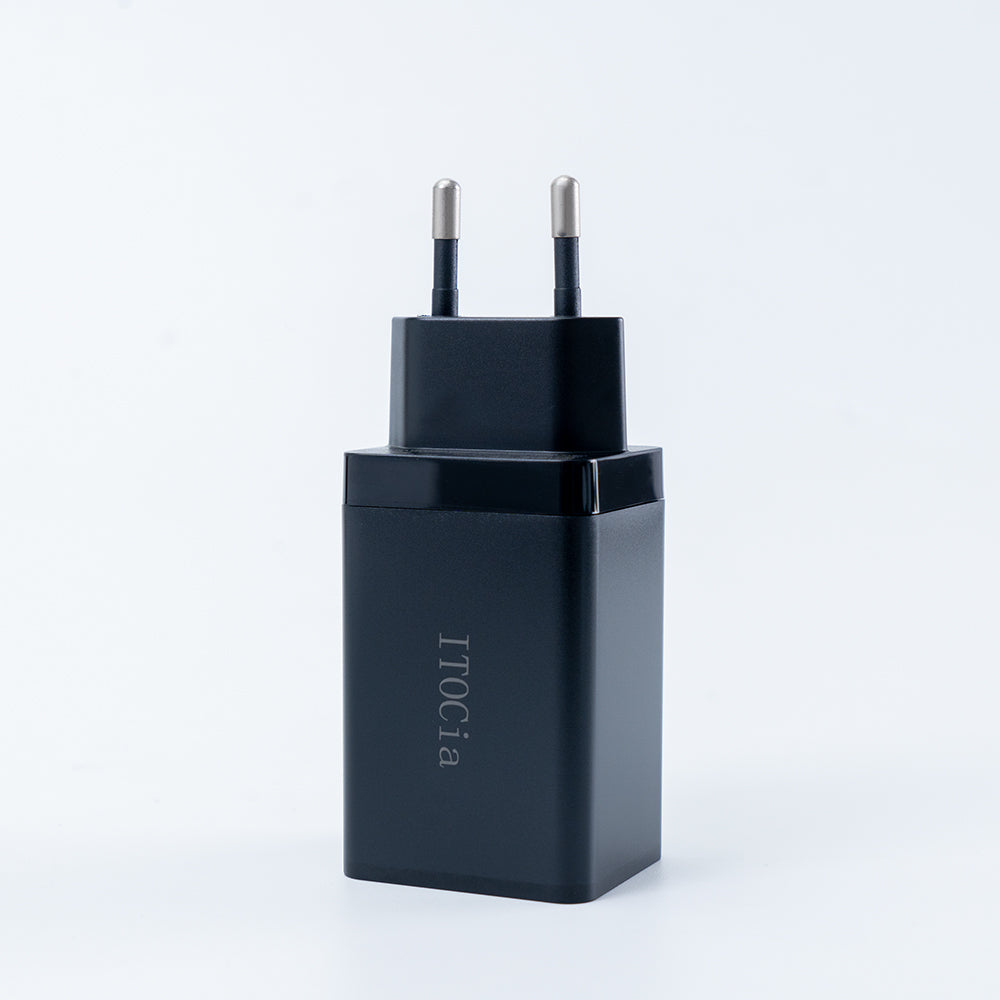 ITOCia 67W 2C+1A GAN 5 Mini Pro Fast Charger (EU) product image